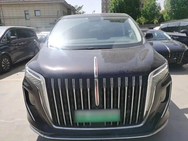 Hongqi HQ9 PHEV — Фото автомобиля 2