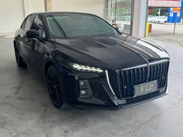 Hongqi H5 — Фото автомобиля 3