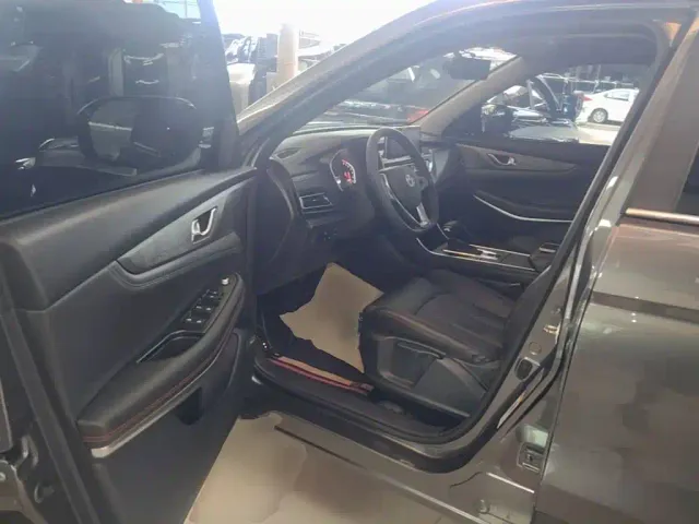 Changan CS75 — Фото автомобиля 15