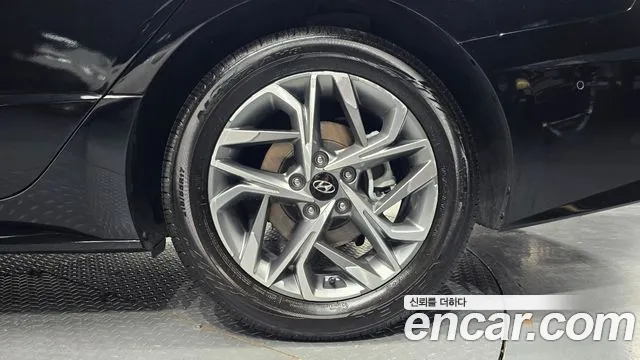 Hyundai Sonata — Фото автомобиля 6