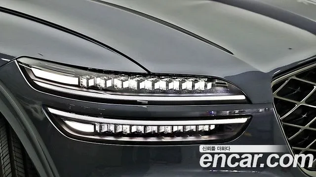Genesis GV70 — Фото автомобиля 7