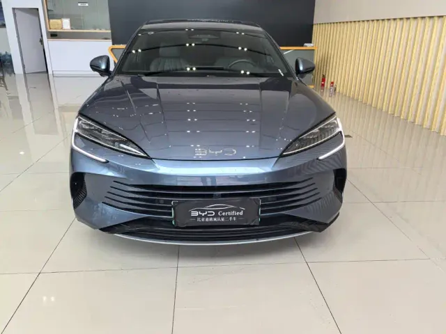 BYD Seal 07 DM-i — Фото автомобиля 2