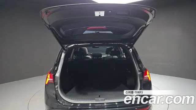 Hyundai Santafe Бензин 2.5T 2WD — Фото автомобиля 8