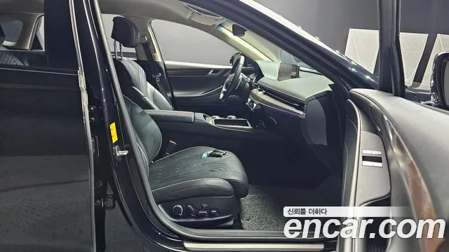 Genesis G80 Бензин 2.5 турбо AWD — Фото автомобиля 23