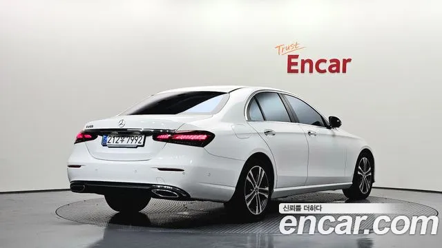 Mercedes-Benz E-Class W213 — Фото автомобиля 2