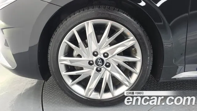Hyundai Grandeur Новый Grandeur IG — Фото автомобиля 4