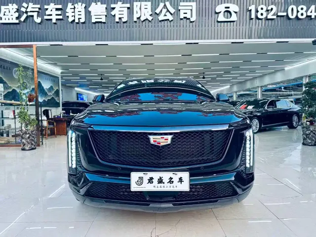 Cadillac XT5 — Фото автомобиля 2