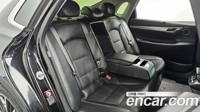 Hyundai Grandeur Новый Grandeur IG — Фото автомобиля 11