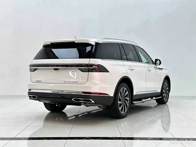 Lincoln Aviator — Фото автомобиля 11