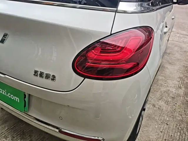 Wuling Bingo — Фото автомобиля 7