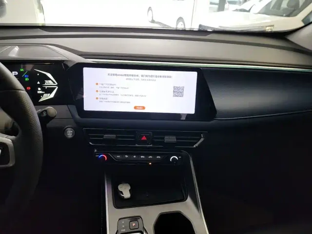 GAC Trumpchi GS3 — Фото автомобиля 12
