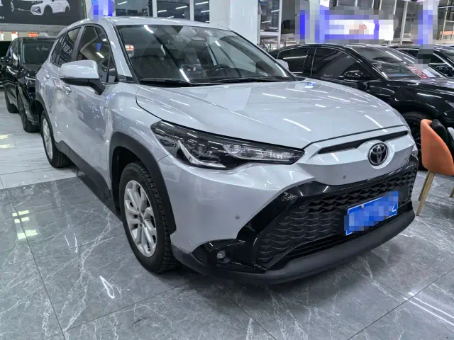 Toyota Frontlander — Фото автомобиля 3