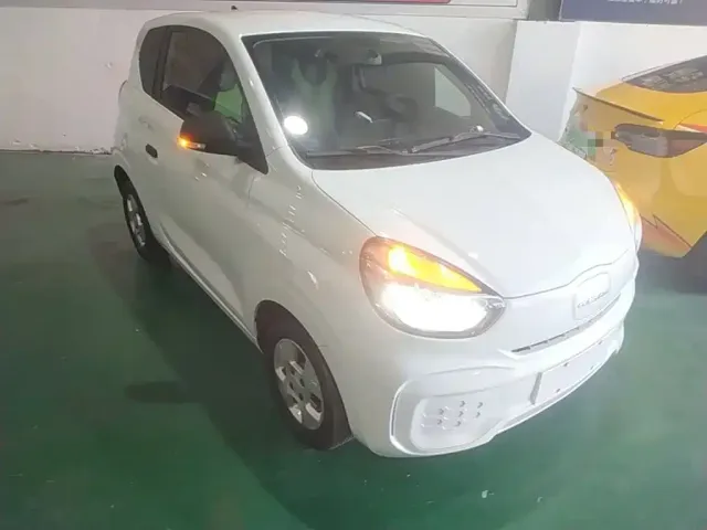 Roewe Kaiwei CLEVER 2021 302km New Four-Seat Super Edition — Фото автомобиля 3