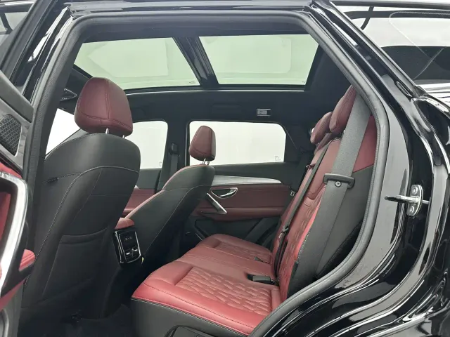 Jetour X70 Plus — Фото автомобиля 6