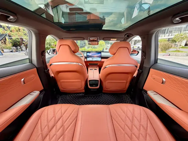 Deepal S07 — Фото автомобиля 14