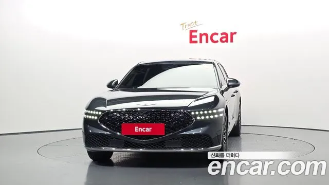 Genesis G90 Бензин 3.5 турбо AWD — Фото автомобиля 3