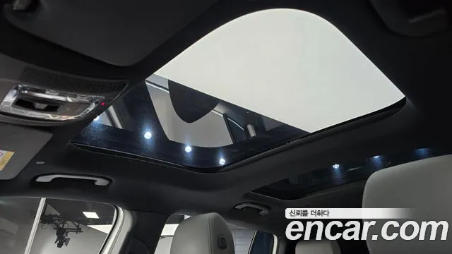 Mercedes-Benz EQB X243 — Фото автомобиля 24