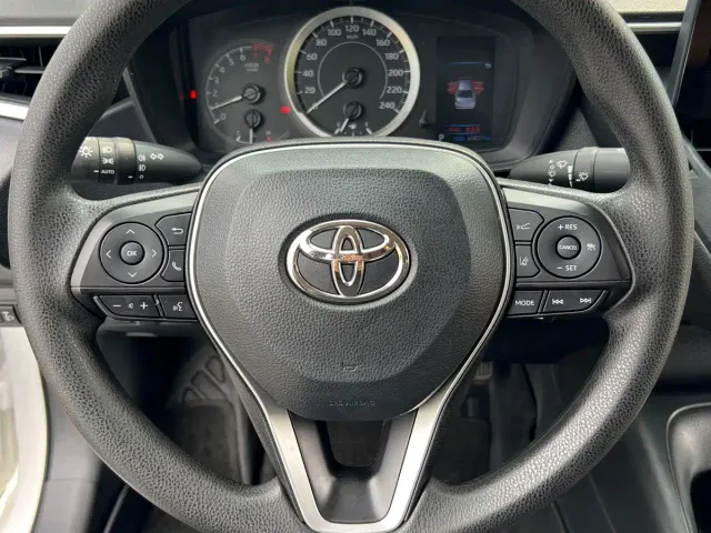 Toyota Corolla — Фото автомобиля 9