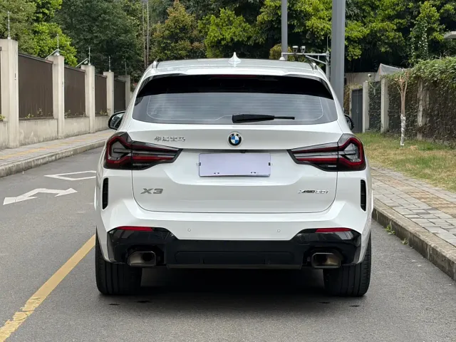 BMW X3 — Фото автомобиля 4