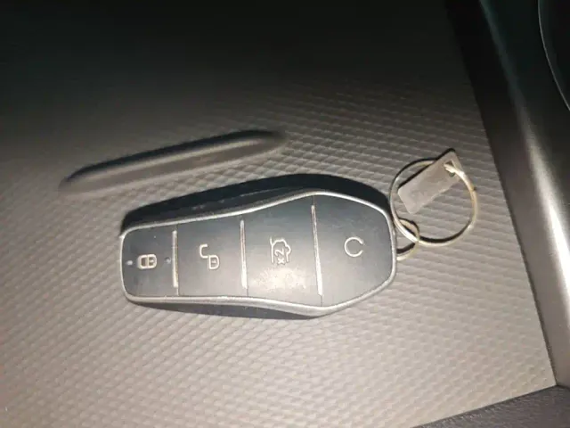 BYD Seal 05 DM-i — Фото автомобиля 8