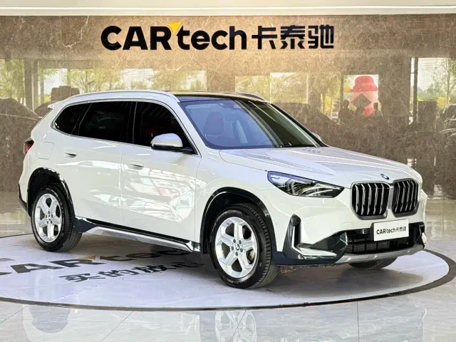 BMW X1 — Фото автомобиля 3