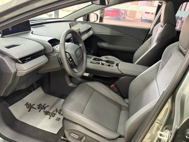 Toyota bZ3 — Фото автомобиля 7