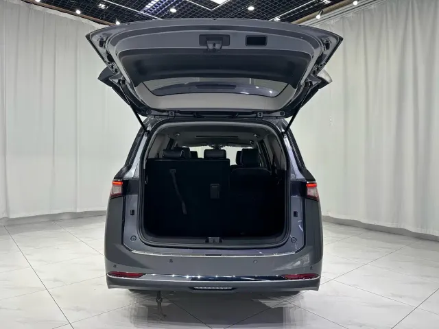 Wuling Jiachen — Фото автомобиля 20