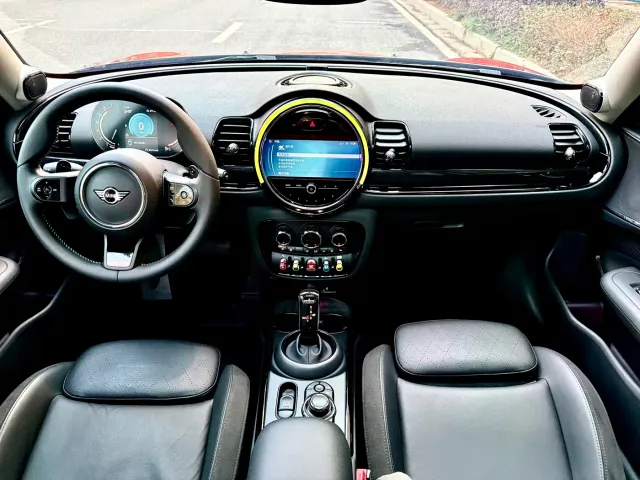 MINI Clubman — Фото автомобиля 5