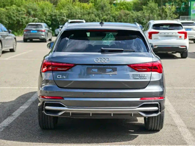 Audi Q3 — Фото автомобиля 6