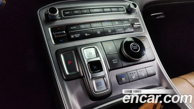 Hyundai Santafe — Фото автомобиля 9