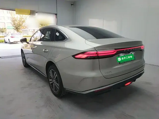 Geely Galaxy Stellar 6 — Фото автомобиля 4
