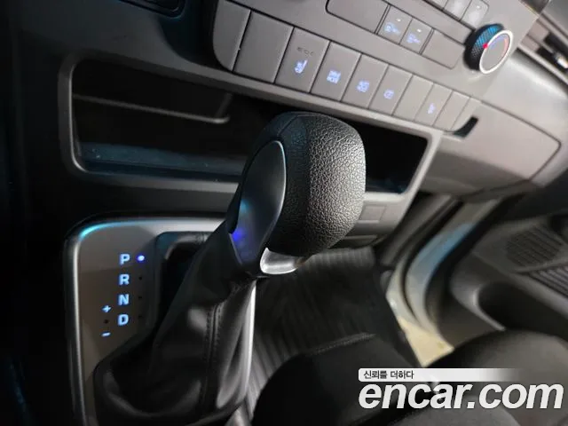 Hyundai Staria — Фото автомобиля 9
