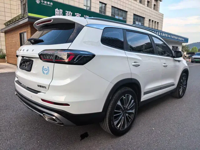 Chery Tiggo 8 PLUS — Фото автомобиля 16