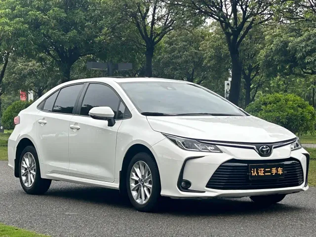Toyota Corolla — Фото автомобиля 3