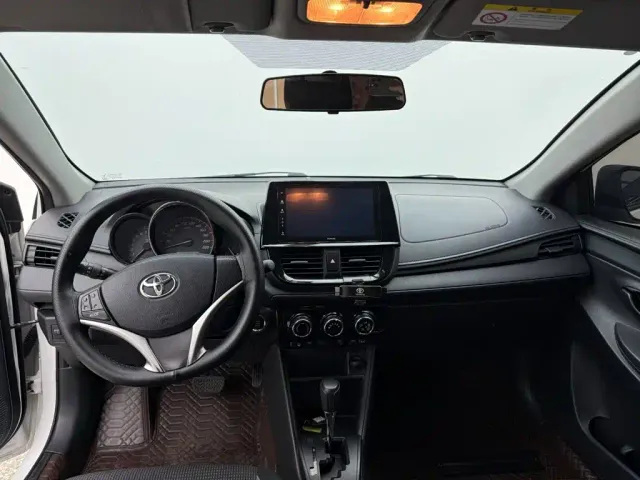 Toyota Vios — Фото автомобиля 7