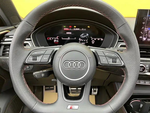 Audi S4 — Фото автомобиля 15