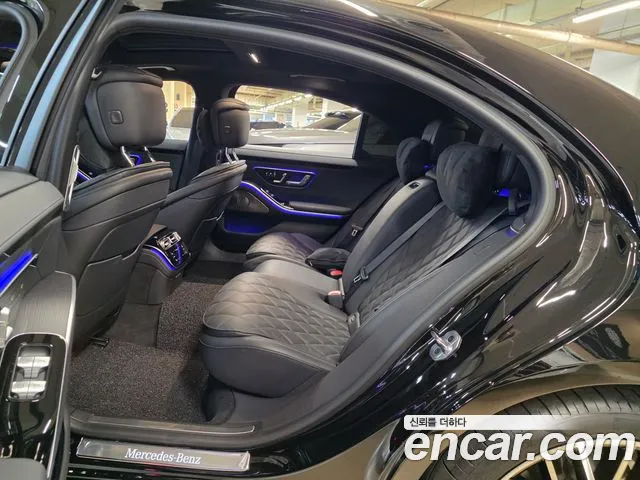 Mercedes-Benz S-Class — Фото автомобиля 15