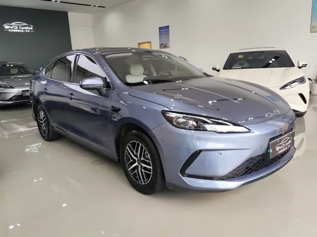 BYD Seal 05 DM-i — Фото автомобиля 3
