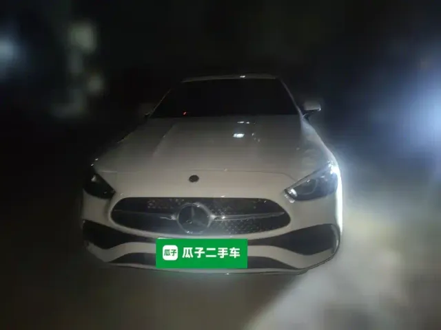 Mercedes-Benz C-Class — Фото автомобиля 2