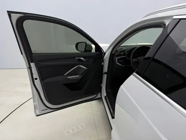 Audi Audi Q3 2022 35 TFSI Progressive Dynamic — Фото автомобиля 20
