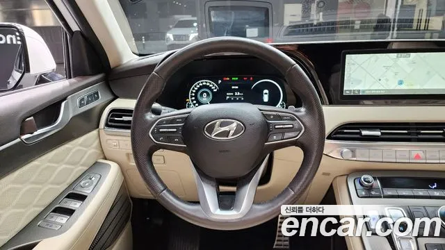 Hyundai Palisade Palisade Дизель 2.2 2WD — Фото автомобиля 14
