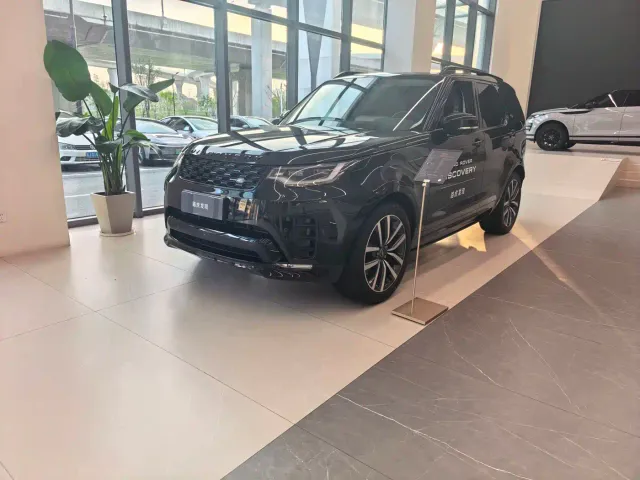 Фотография автомобиля — Land Rover Discovery