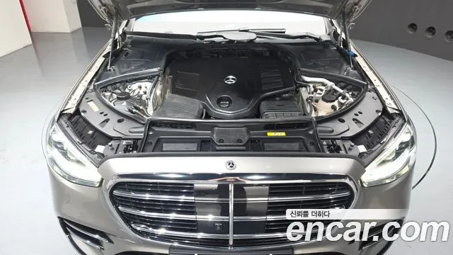 Mercedes-Benz S-Class — Фото автомобиля 6