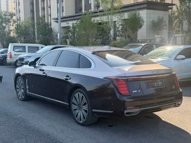 Hongqi H9 — Фото автомобиля 8