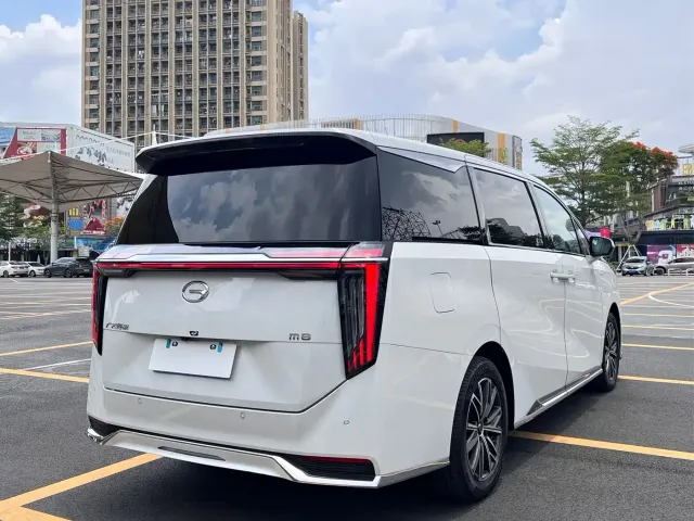 GAC Trumpchi M8 — Фото автомобиля 6