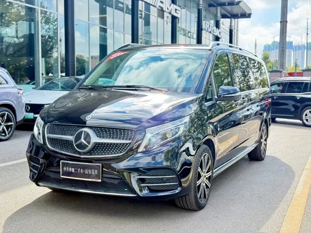 Mercedes-Benz V-Class — Фото автомобиля 9