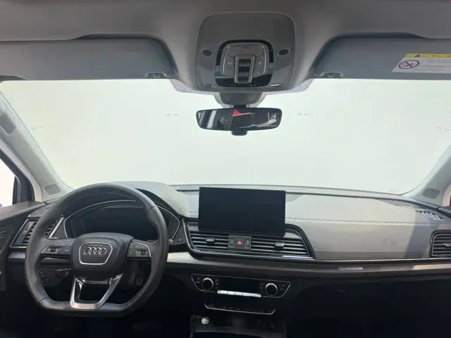 Audi Q5L — Фото автомобиля 7