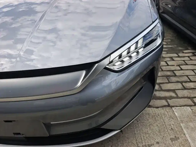 BYD Qin PLUS — Фото автомобиля 23