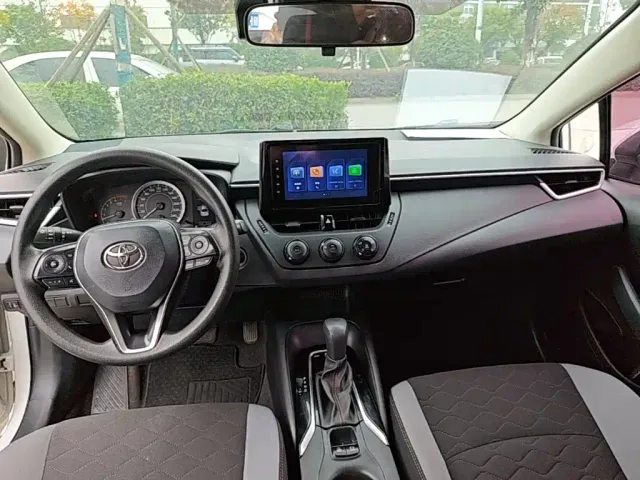 Toyota Corolla — Фото автомобиля 9