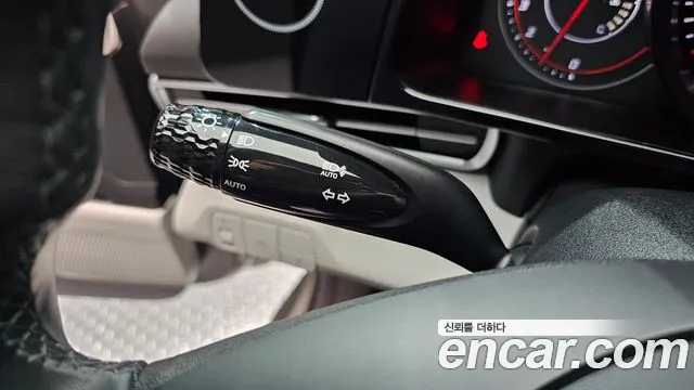Hyundai AVANTE Avante (CN7) — Фото автомобиля 18
